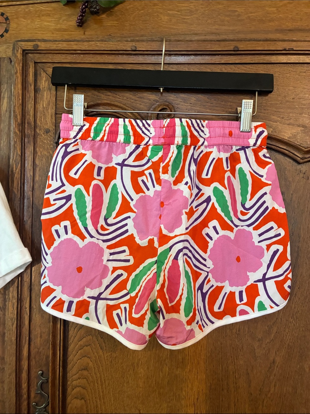 Diane Von Furstenberg Kid's Flower Groove Pink Shorts and Marching Top - Picture 4 of 9
